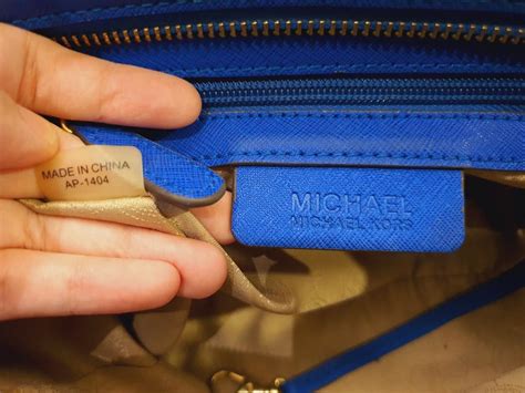 carteras michael kors replicas aaa|michael kors bag serial number lookup.